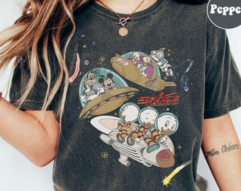 Koszulka Retro Disney Space Mountain, Koszulka Mickey And Friends Space, Koszulka Disney Astronaut, Koszulka Vintage Disney, Koszulka Disney Vacation