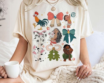 Coquette Bow Disney Moana Shirt, Maui Hei Hei and Pua Shirt, Moana Princess Shirt, Disney Girl Trip, Disneyland Shirt, Disney World Shirt