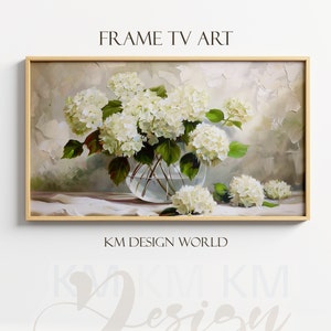 Peut inclure: Une œuvre d'art encadrée représentant des hortensias blancs dans un vase en verre transparent. L'arrière-plan est texturé. Le texte "FRAME TV ART" et "KM DESIGN WORLD" est visible.