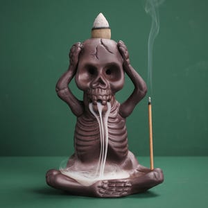 See No Evil Skull Backflow Incense Holder, Three Wise Skulls Incense Holder, Gothic Home Decor Gift for Him, Skeleton Waterfall Cone Burner