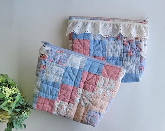Vintage Quilted Zipper Cosmetic Pouch | Handmade Floral Vintage Purse
