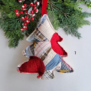 Vintage Quilted Christmas Tree Pillow: Patchwork Hanger Decor