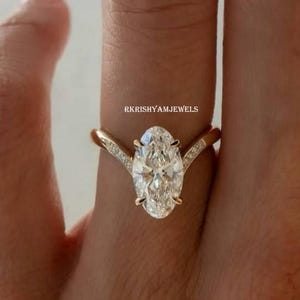 2.50 CT Unique Oval Moissanite Engagement Ring Oval Cut Ring Oval Cut Wedding Ring Oval Solitaire Ring Anniversary Ring