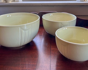 Set mit 3 Nesting/Mixing Bowls von HALL POTTERY, Radiance Pattern