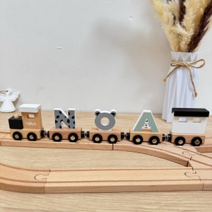 Trencito con letras personalizables, nombre del niño - nombre del tren de juguete de madera, idea de regalo de cumpleaños personalizado para niños, regalo de Navidad para niños