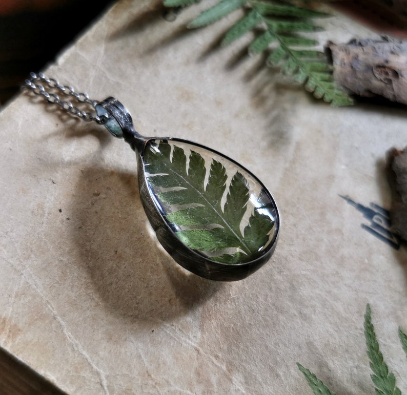 Fern Necklace, Cottage core Jewelry, Real Plant Jewelry, Pressed Flower, Forest Woodland Jewelry, Fern Necklace, Real Fern image 3