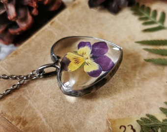 Nature inspired jewelry, Real pansy flower necklace, Cottagecore jewelry, Pressed flower terrarium jewelry, Hippie necklace, Earthy jewelry