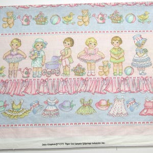 Bambole di carta vintage del 1995, modello #1375 BTHY (46x111 cm), bambola in tessuto Daisy Kingdom Cotton Sew Quilt Craft con abiti CP18440