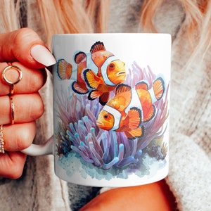 Taza de acuarela de pez payaso: regalo para los amantes de los peces tropicales