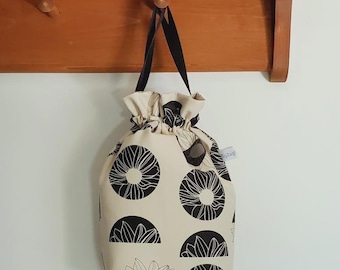 Drawstring Bag Knitting Project Padded Pouch, Sock Knitting Bag, Crochet Project Bag - Zigzag Stitches