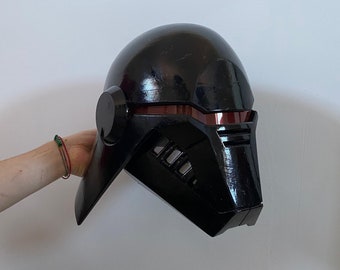 Réplica del casco de la segunda hermana inquisidora de "Jedi: Fallen Order"