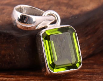 Colgante de cuarzo peridoto verde: piedra preciosa de plata de ley 925