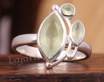 Anillo de plata de ley con prehnita natural, anillo solitario hecho a mano