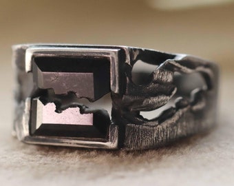 Black Onyx Sterling Silver Mens Ring, Crack Gemstone