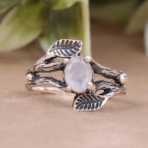 Regenboog maansteenring, sierlijke bladring, 925 sterlingzilveren ring, boomring, op de natuur geïnspireerde ring, cadeau voor vriendin vrouw vrouwen
