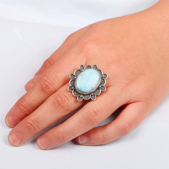 ハンドメイドのラリマーリング：スターリングシルバーのステートメント