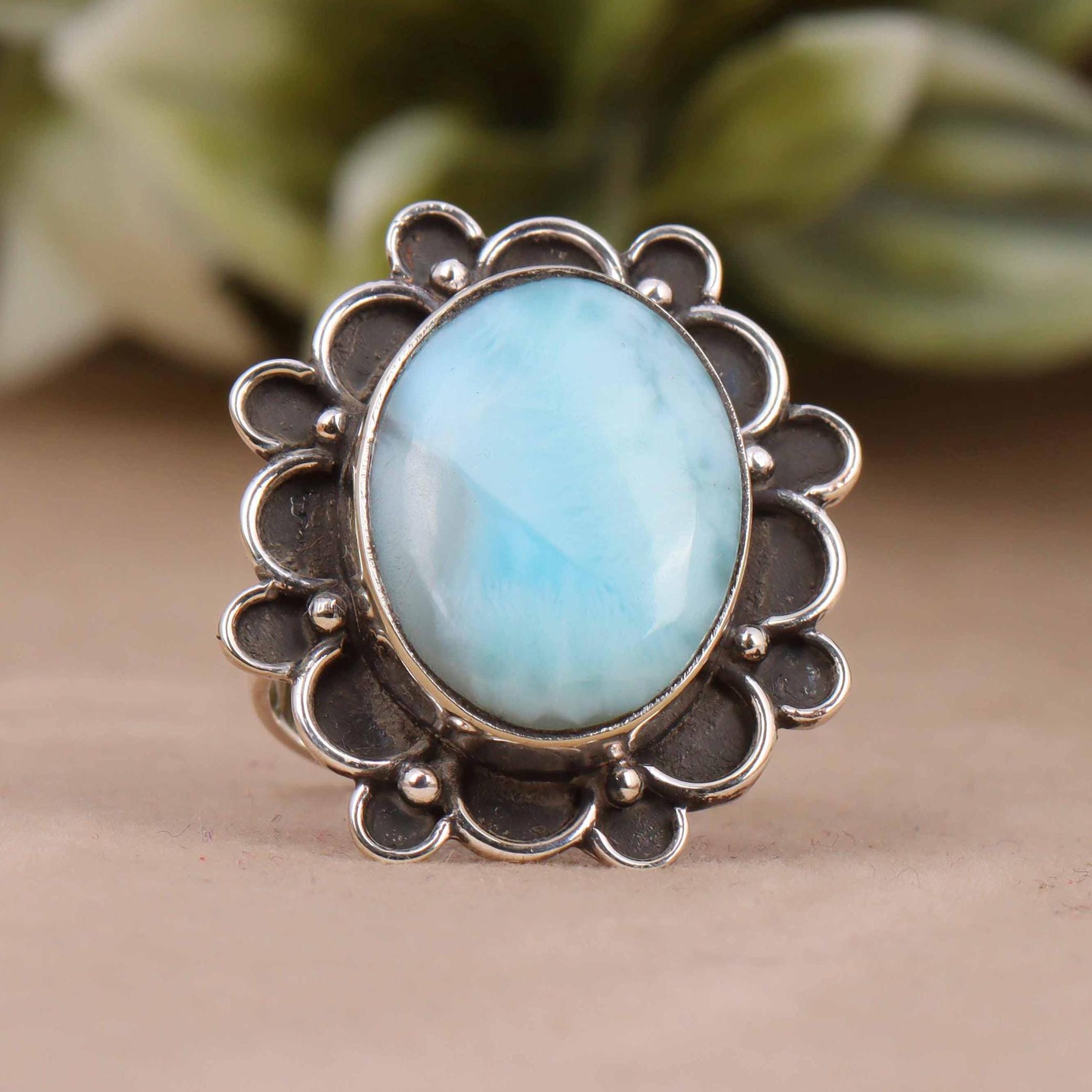 ハンドメイドのラリマーリング：スターリングシルバーのステートメント