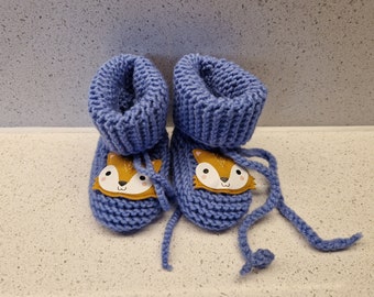 Handmade Sheep wool knit baby booties