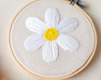 Kids room wall decor daisy floral wall art childrens room nursery daisy wall decor daisy theme room decor girls room floral art playroom