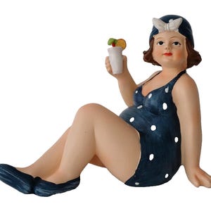 Frau im Badeanzug Mollige Dame Lady Rubens Figur