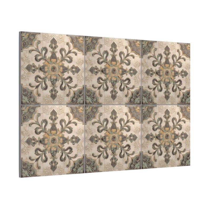 Puede incluir: Un conjunto de baldosas decorativas con un dise&ntilde;o vintage. Cada baldosa presenta un motivo floral central en tonos beige, gris y dorado, rodeado de adornos ornamentados. Las baldosas est&aacute;n dispuestas en un patr&oacute;n de cuadr&iacute;cula, creando un aspecto cohesivo.