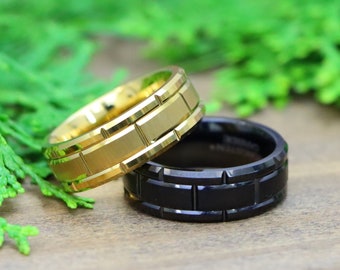 Black Tungsten Engagement Ring Engraved Anniversary Ring Gold Brick Pattern Brushed Mens Wedding Band Yellow Gold Wedding Ring for Men Women