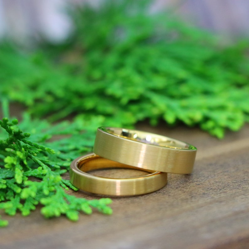Matte Gold Wedding Rings, Thin Flat Ring, Yellow Gold Tungsten Ring, Simple 4mm-6mm Man Woman Wedding Band, Minimalist Custom Engraved Ring bild 7