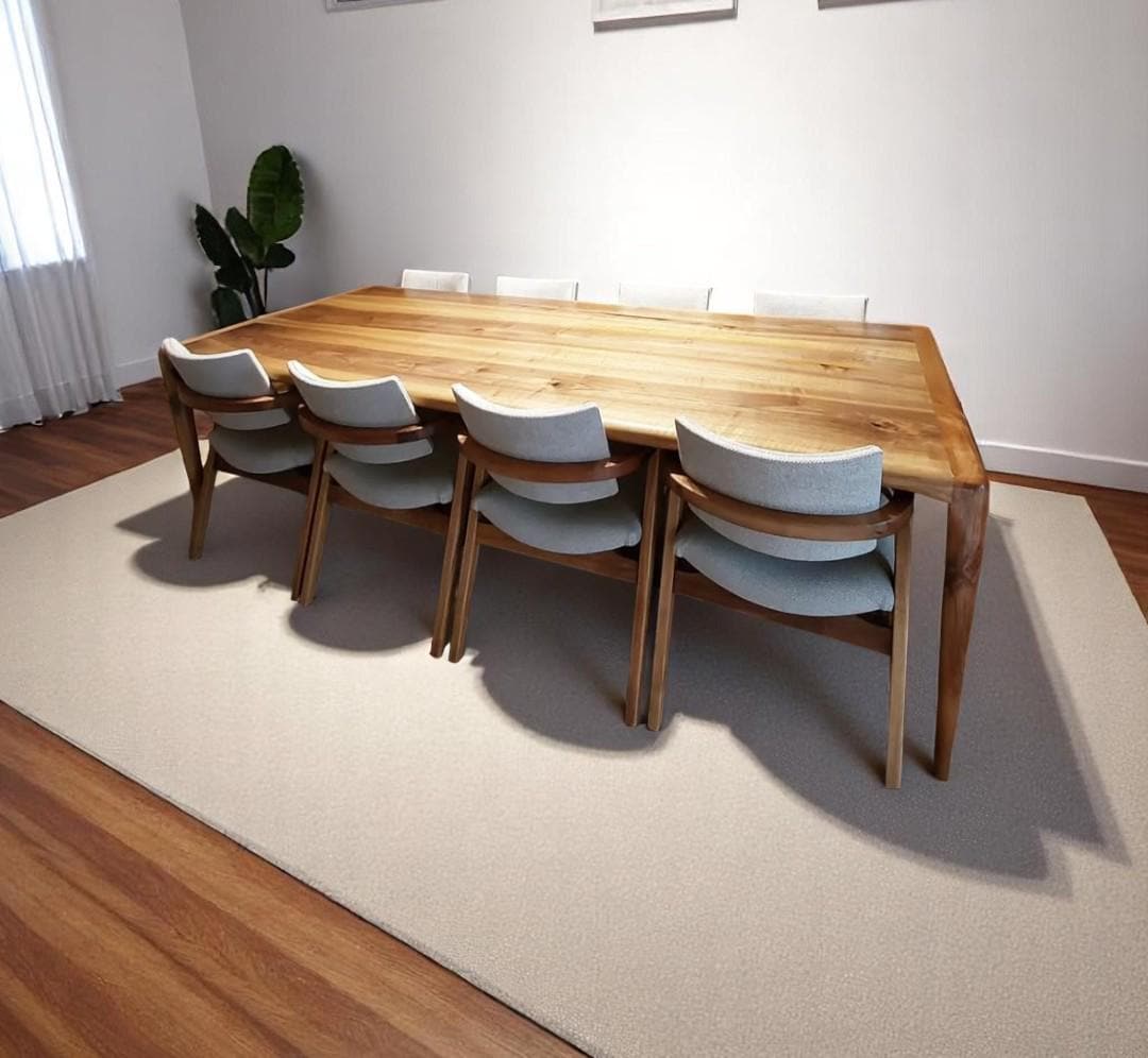 ウォールナットライブエッジダイニングテーブル：手作りの素朴なモダン