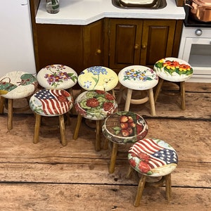 Dollhouse Miniature 1:12 Round Stepping Stool – Handcrafted Dollhouse Furniture, Vintage-Style Accent, 7 Designs Available&quot;