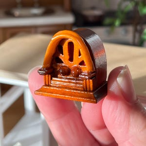 Dollhouse Miniature Vintage Box Radio, Brown Antique Look Radio, Miniature Home Decor, Wooden Miniature Radio, Table Wood Radio