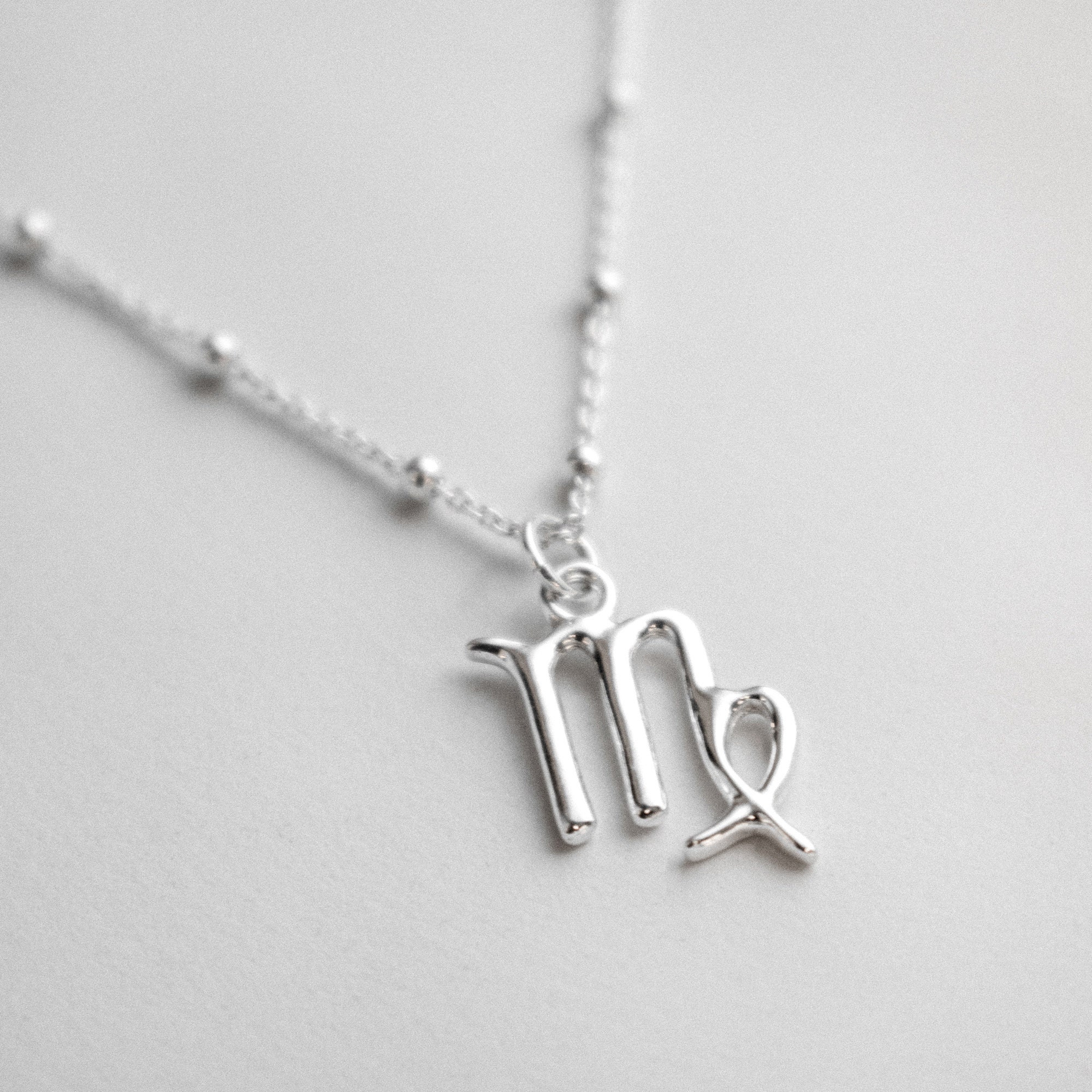 REDSUN Collana Vergine Con Medaglione Zodiacale In Argento 925 - Ciondolo Apribile Con Foto - Regalo Di Compleanno Per Donna
