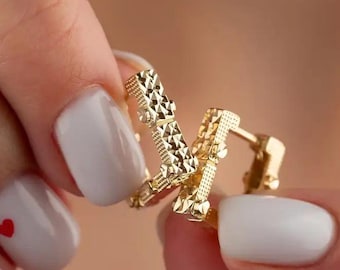 Orecchini a cerchio quadrati in oro massiccio 14 carati, orecchini geometrici a cerchio per donna, gioiello raffinato minimalista, regalo perfetto per lei, delicati cerchi in oro da indossare tutti i giorni