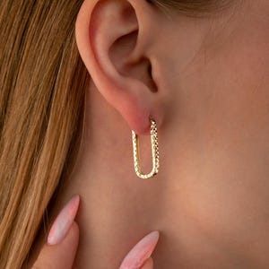 Rectangle Hoops Earrings 14K Solid Gold, Tiny Oval Diamond Cut Huggies Earrings, Geometric Hoops Rectangular 16 mm 19 mm 24 mm Earring