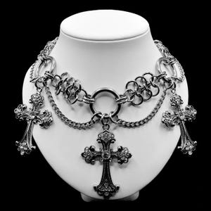 Handmade Stainless Steel Chainmail Necklace: Goth Cross Pendant