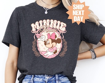 Camiseta vintage de Minnie Mouse con diseño de té rosa, camiseta de Minnie con el castillo de Disney, camiseta de Minnie Mouse, regalo para un ser querido, camiseta con orejas de Minnie, camiseta de Disneyland