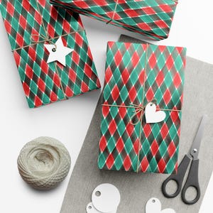 Papier do pakowania, zielony i czerwony Chevron Plaid Christmas Gift Wrap Roll, Materiały do pakowania na święta, Arkusze do pakowania świątecznych prezentów, Prezenty świąteczne