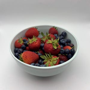 Robins Egg Crackle bowl - hand thrown pottery. Fruit bowl or catch all.