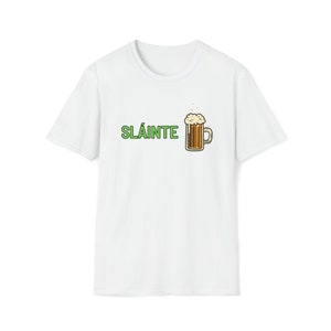 Sláinte T-Shirt - Irisches Toast Bier Liebhaber-T-Shirt