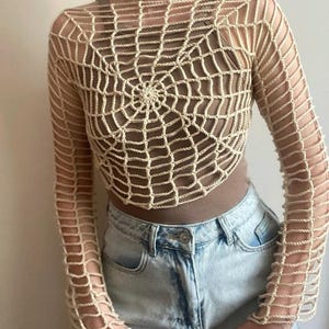 Gehaakte crop top spinnenweb, Halloween gehaakte spider top, spinnenweb gebreide crop top, grunge Fairycore mesh top, Halloween spinnenweb top