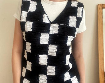 Crochet Checkered Vest, Black and White Sweater Vest, Wednesday Vest, Unisex Vest, Gift for Her