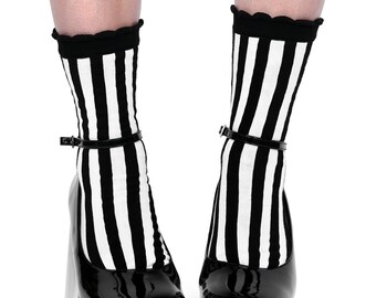 Vertical Stripes Socks