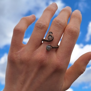 Adjustable wire wrapped stone ring