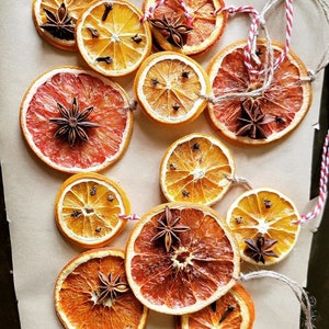 30 Mixed Citrus Ornaments, Natural Dried Orange Ornaments, Blood Orange Ornaments Natural Ornament, Clove and Star Anise, Boho Decor, Scent