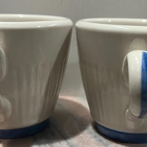 Vintage Red Wing Sweden House restaurant ware ceramic tea cup set