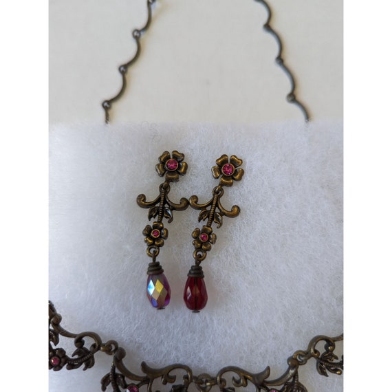 Vtg Avon scrolled necklace & dangle earring set G… - image 3