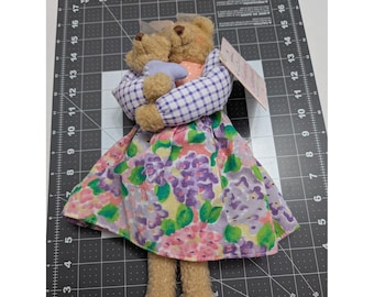 Hallmark Hyacinth & Cuddlesworth Mother Baby Teddy Bear Plush Floral Dress tags