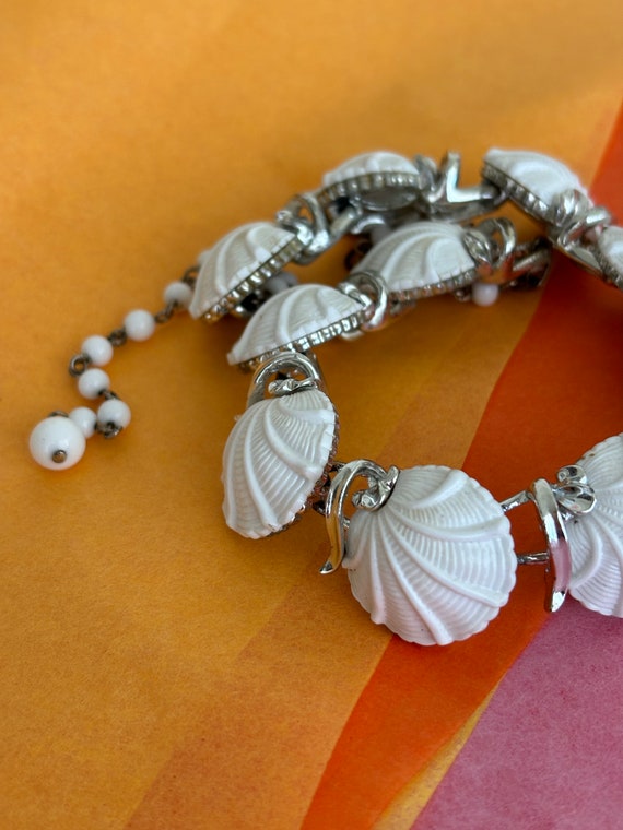 Lisner White Seashell Thermoset Necklace and Brace