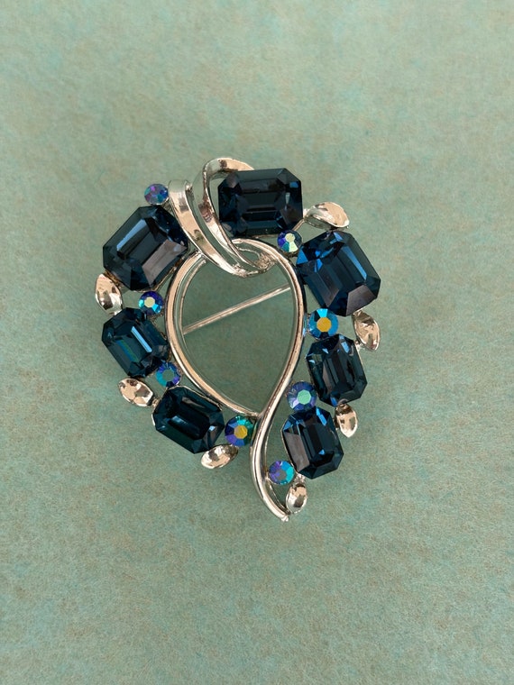 Lisner Emerald-Cut Sapphire-Blue and Aurora Borea… - image 4