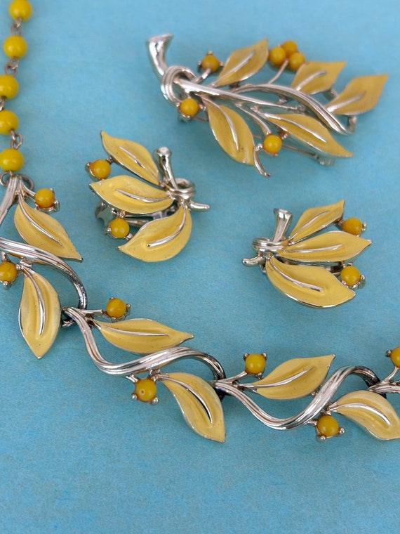 Lisner Yellow Enamel Leaves Necklace, Earrings and