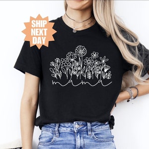 Retro Floral Shirt, Garden Lover Shirt, Flowers Lover Shirt, Nature Lover Shirt, Gift For Women, Flower Shirt Aesthetic, Boho Flower Shirt